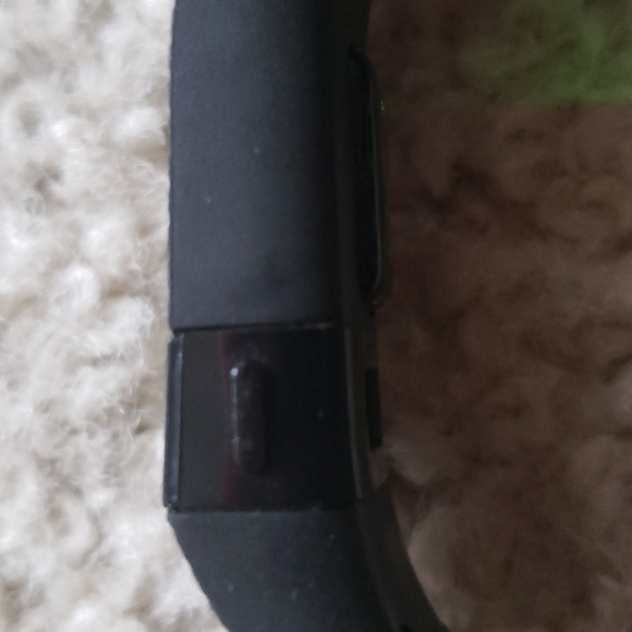 Fitbit Watch - Picture 6 of 6